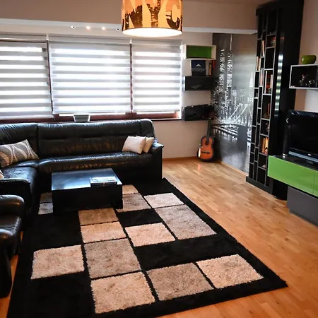 Golden Valley סראייבו