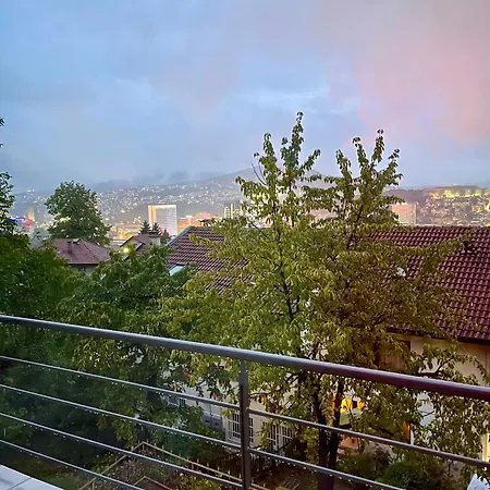 Golden Valley Βίλα